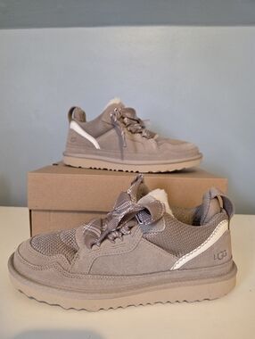 🆕️ UGG Lowmel Kids Dune Lace-Up Casual Sneaker Size 5